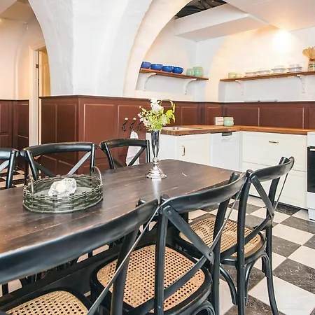 4 Star In Skanderborg